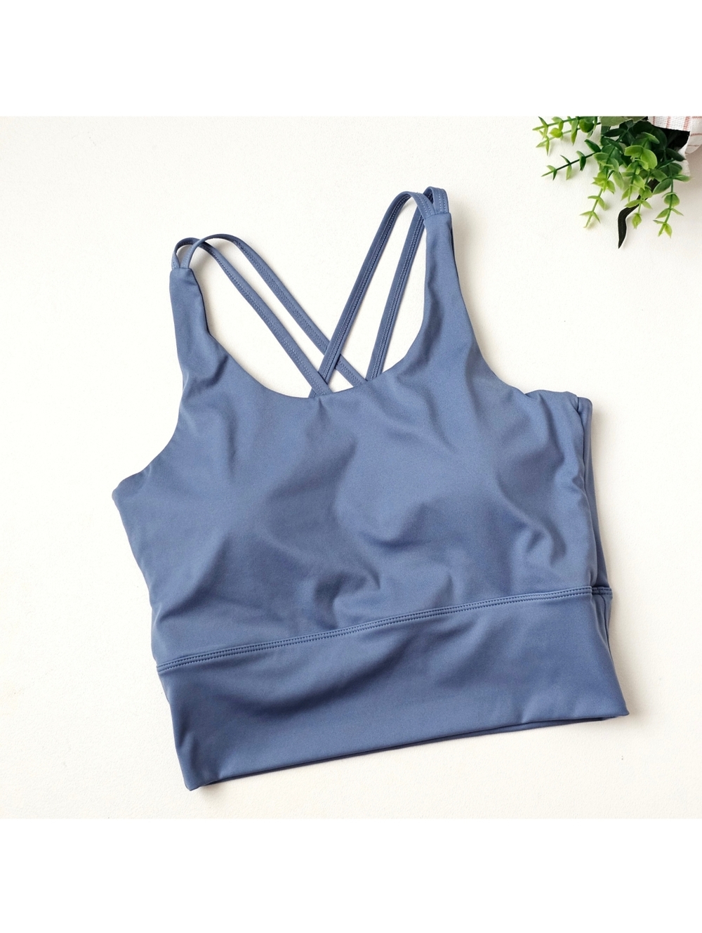 Boutique Blue Criss Cross Back Sports Bra Crop Tank Yoga Top Size S